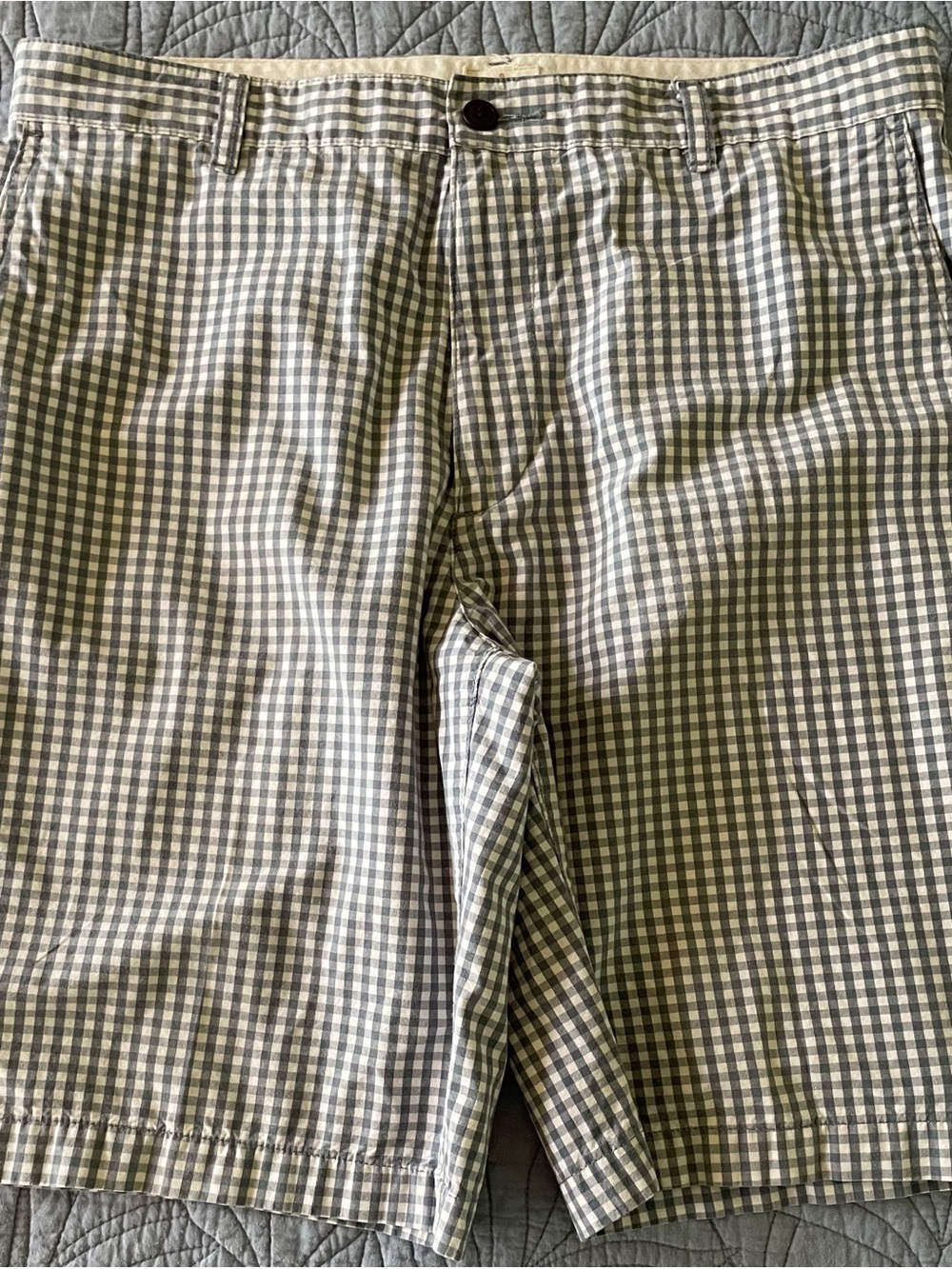 Dockers Walking Shorts Men 34 
Blue/White Plaid Slash Pockets
 Casual Flat Front